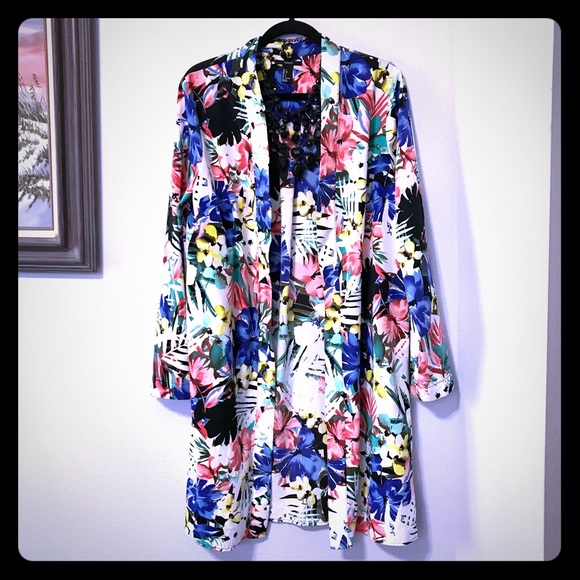 Forever 21 Tops - Floral Tropical F21 Kimono